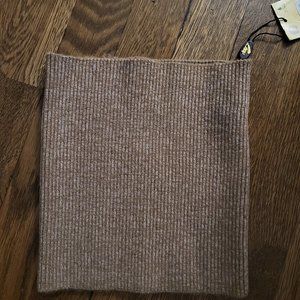 Woolen neck warmer